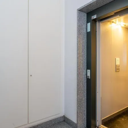 Apartment Serraglio Design