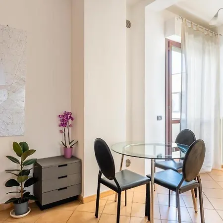 Apartment Serraglio Design